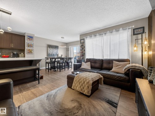 4465 5A Street, Edmonton, AB - Indoor Photo Showing Living Room