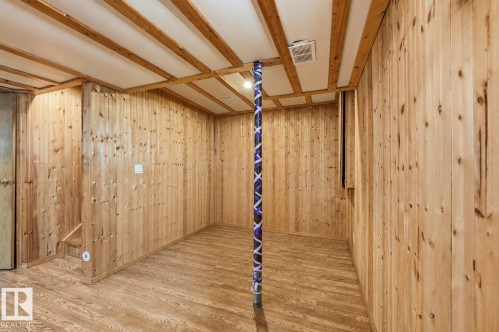 4831 147 Avenue, Edmonton, AB - Indoor