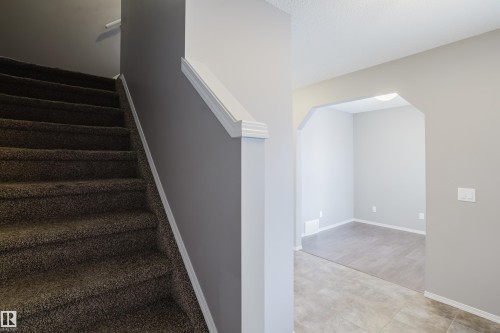 14009 164 Avenue, Edmonton, AB - Indoor Photo Showing Other Room