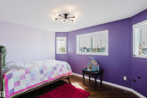 16620 81 Street, Edmonton, AB - Indoor Photo Showing Bedroom