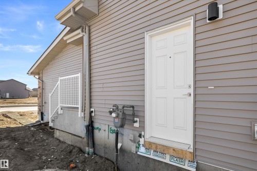 1044 Cristall Crescent, Edmonton, AB - Outdoor With Exterior