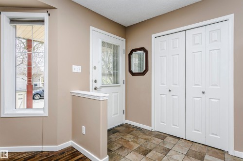 4108 Tompkins Way, Edmonton, AB - Indoor Photo Showing Other Room