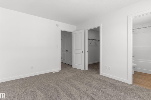 20703 43 Avenue, Edmonton, AB - Indoor Photo Showing Other Room