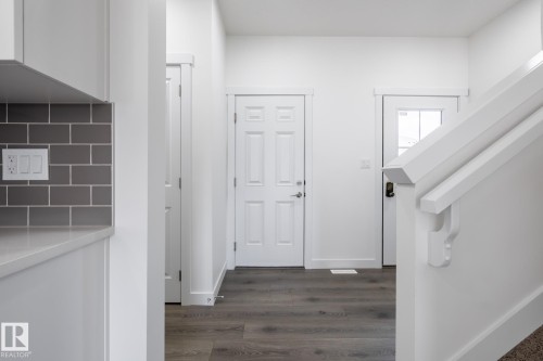 5 Worwyck Common, Spruce Grove, AB - Indoor Photo Showing Other Room