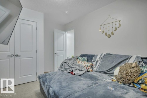 55 603 Orchards Boulevard, Edmonton, AB - Indoor Photo Showing Bedroom