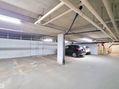 408 10610 76 Street, Edmonton, AB - Indoor Photo Showing Garage