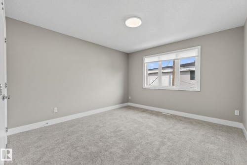 10906 54 Avenue, Edmonton, AB - Indoor Photo Showing Other Room