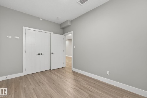 10906 54 Avenue, Edmonton, AB - Indoor Photo Showing Other Room
