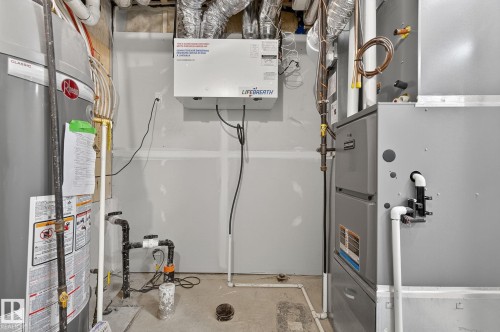 10906 54 Avenue, Edmonton, AB - Indoor Photo Showing Basement