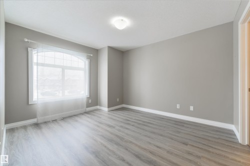 68 Meridian Loop, Stony Plain, AB - Indoor Photo Showing Other Room