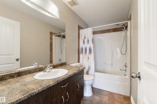 68 Meridian Loop, Stony Plain, AB - Indoor Photo Showing Bathroom