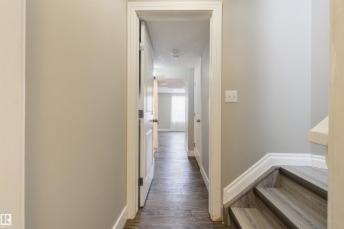68 Meridian Loop, Stony Plain, AB - Indoor Photo Showing Other Room