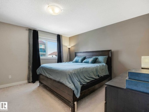 37 13825 155 Avenue, Edmonton, AB - Indoor Photo Showing Bedroom