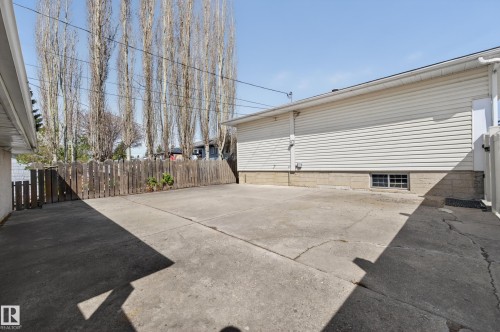 13916 61 Street Nw, Edmonton, AB - Outdoor With Exterior