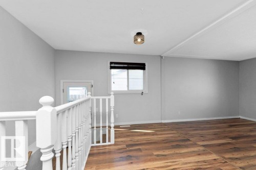 4303 104A Avenue, Edmonton, AB - Indoor Photo Showing Other Room