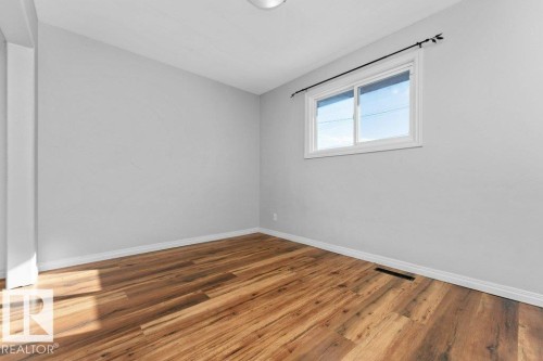 4303 104A Avenue, Edmonton, AB - Indoor Photo Showing Other Room