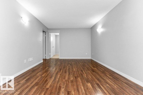 4303 104A Avenue, Edmonton, AB - Indoor Photo Showing Other Room