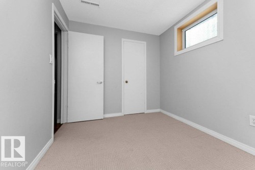 4303 104A Avenue, Edmonton, AB - Indoor Photo Showing Other Room