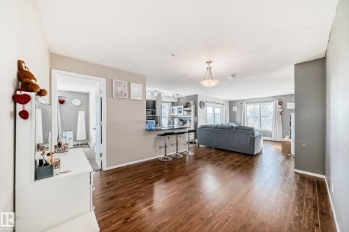 302 530 Watt Boulevard Sw, Edmonton, AB - Indoor