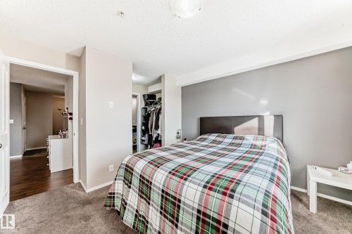 302 530 Watt Boulevard Sw, Edmonton, AB - Indoor Photo Showing Bedroom