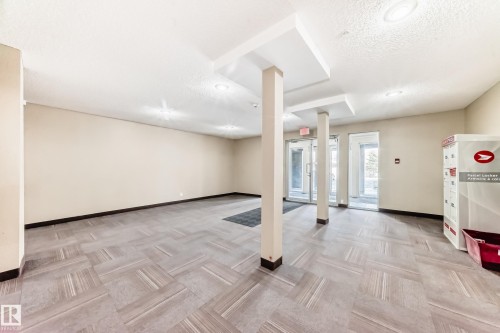 302 530 Watt Boulevard Sw, Edmonton, AB - Indoor