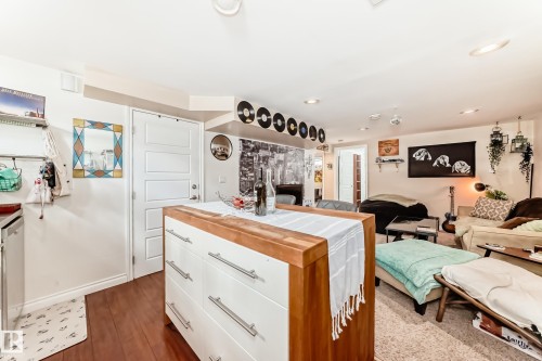 11243 127 Street, Edmonton, AB - Indoor