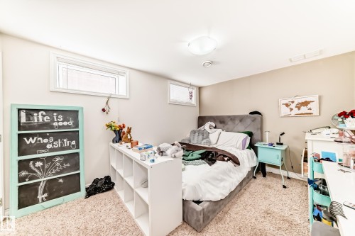 11243 127 Street, Edmonton, AB - Indoor Photo Showing Bedroom