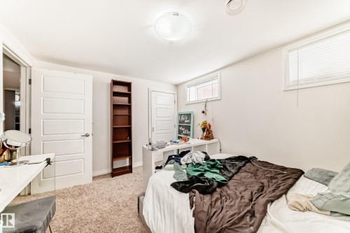 11243 127 Street, Edmonton, AB - Indoor Photo Showing Bedroom