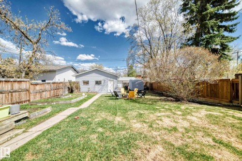 11243 127 Street, Edmonton, AB - Outdoor