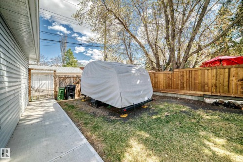 11243 127 Street, Edmonton, AB - Outdoor