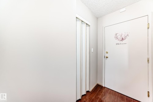403 17467 98A Avenue, Edmonton, AB - Indoor Photo Showing Other Room