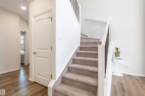 11979 34 Avenue, Edmonton, AB - Indoor Photo Showing Other Room