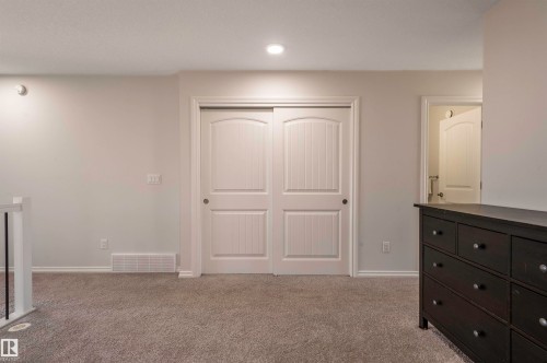 11979 34 Avenue, Edmonton, AB - Indoor Photo Showing Other Room