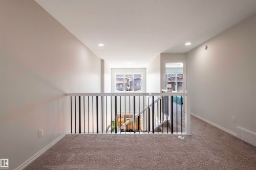11979 34 Avenue, Edmonton, AB - Indoor Photo Showing Other Room