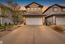 1444 37C Avenue  Edmonton, AB T6T 0H8
