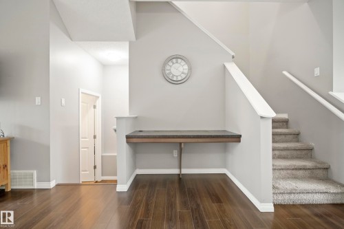 3030 Arthurs Crescent, Edmonton, AB - Indoor Photo Showing Other Room