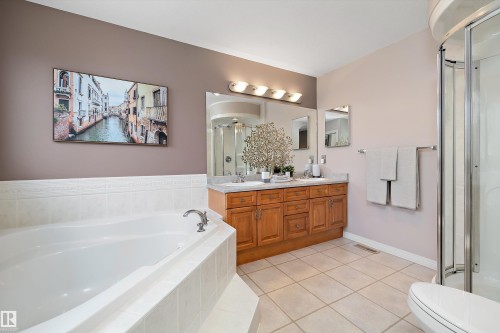 2311 Bailey Court, Edmonton, AB - Indoor Photo Showing Bathroom