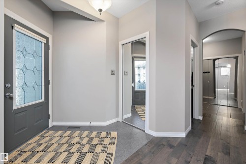 2311 Bailey Court, Edmonton, AB - Indoor Photo Showing Other Room