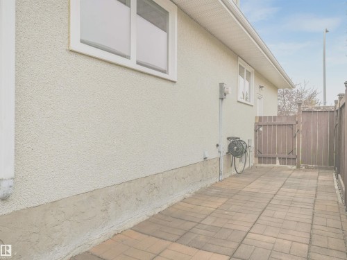 11432 144 Avenue Nw, Edmonton, AB 