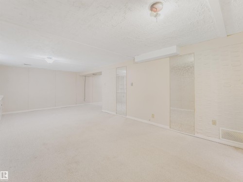 11432 144 Avenue Nw, Edmonton, AB 