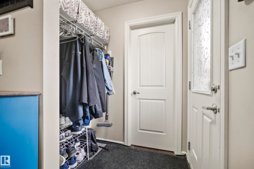 14740 140 Street, Edmonton, AB - Indoor