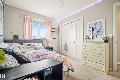 14740 140 Street, Edmonton, AB - Indoor Photo Showing Bedroom