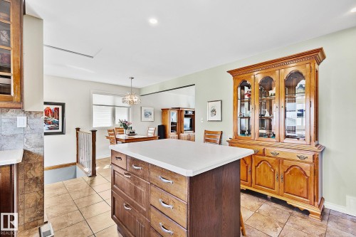 4704 109 Avenue, Edmonton, AB - Indoor Photo Showing Kitchen