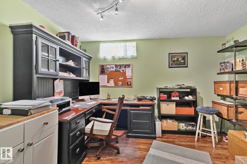 4704 109 Avenue, Edmonton, AB - Indoor Photo Showing Office