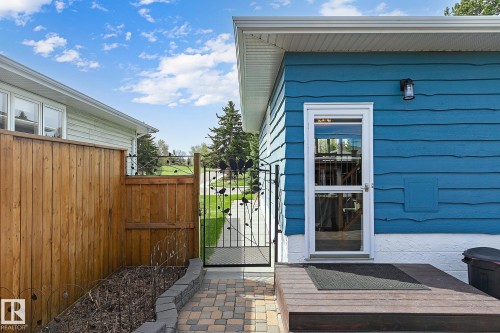 4704 109 Avenue, Edmonton, AB - Outdoor