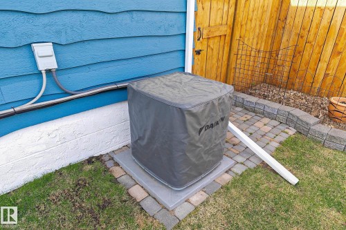 4704 109 Avenue, Edmonton, AB - Outdoor