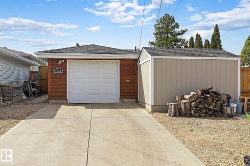 4704 109 Avenue, Edmonton, AB - Outdoor