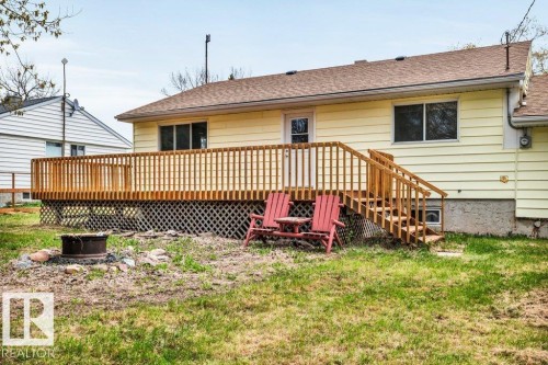 4809 32 St., Rural Wetaskiwin County, AB - Outdoor With Deck Patio Veranda With Exterior