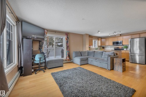 101 4407 23 Street, Edmonton, AB - Indoor
