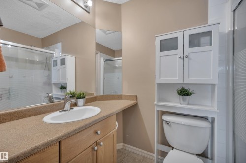 101 4407 23 Street, Edmonton, AB - Indoor Photo Showing Bathroom